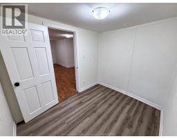 1pc Bathroom - 3553 King Street, Windsor, ON N9C1P4 Photo 8