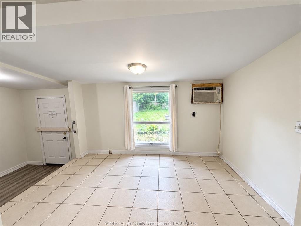 3553 KING STREET - 5
