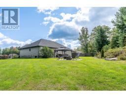 221 Oriole Crescent, Petawawa, ON K8H0A7 Photo 14