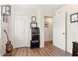221 Oriole Crescent, Petawawa, ON K8H0A7 Photo 28