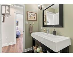 221 Oriole Crescent, Petawawa, ON K8H0A7 Photo 33