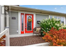 21 Eastmeadows Crescent thumbnail 5