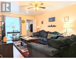 41 Pleasant Avenue thumbnail 15