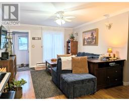 41 Pleasant Avenue thumbnail 7