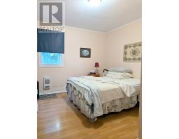 41 Pleasant Avenue thumbnail 9