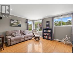 99 Bonaventure Avenue thumbnail 18