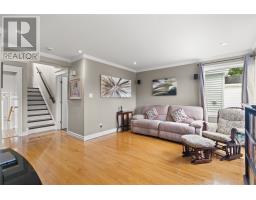 99 Bonaventure Avenue thumbnail 20