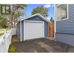 99 Bonaventure Avenue thumbnail 6