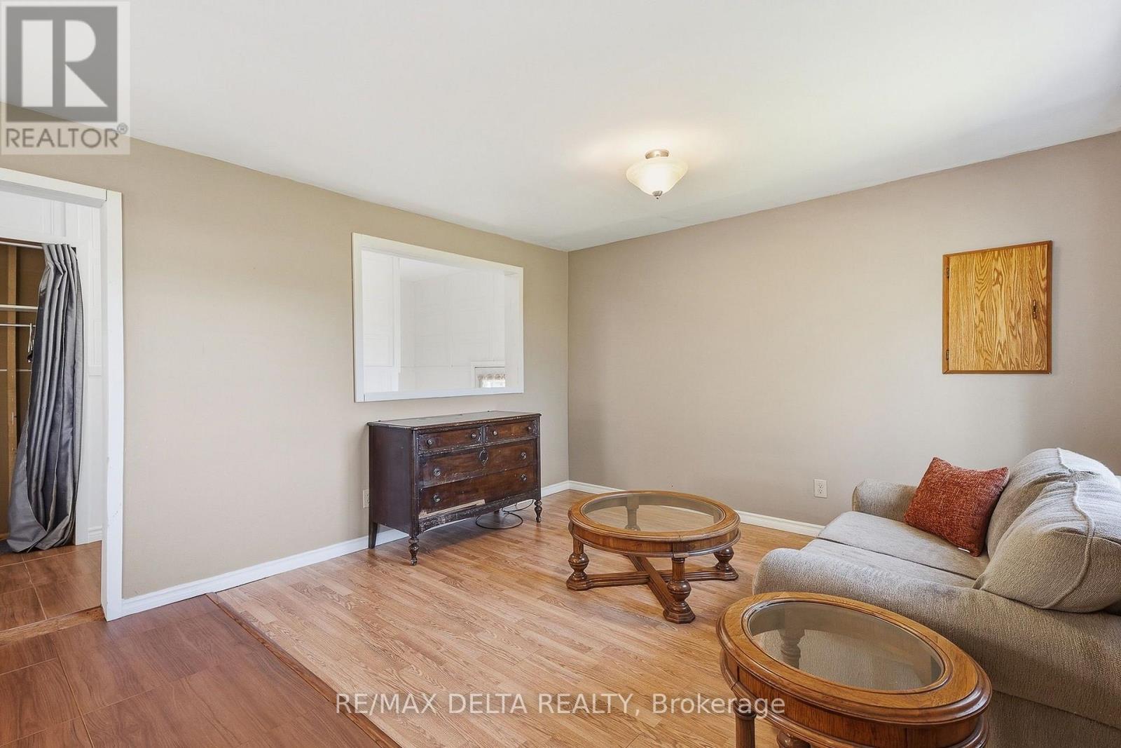 3137 UNION STREET - 12