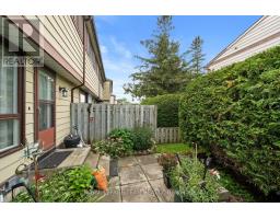 E - 73 Foxfield Drive, Ottawa, ON K2J1L7 Photo 32