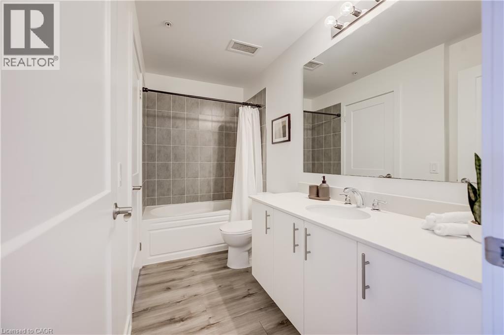 247 Northfield Drive East — photo 16