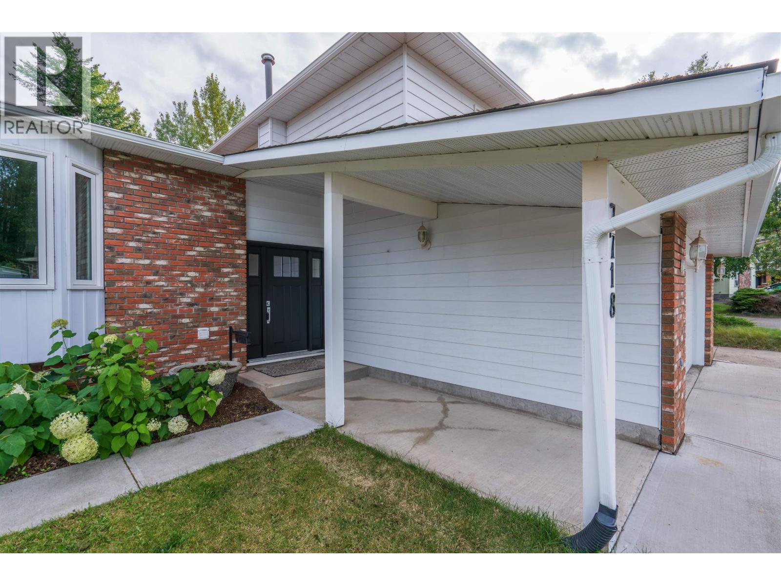 7718 ST MARK CRESCENT - 4