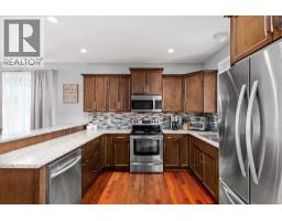 Laundry room - 9741 Crimson Road, Lake Country, BC V4V2S1 Photo 8