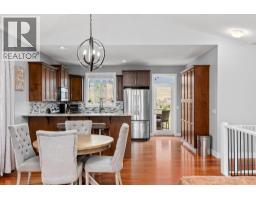 4pc Ensuite bath - 9741 Crimson Road, Lake Country, BC V4V2S1 Photo 14