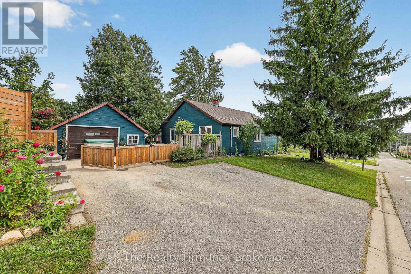 136 SKYE STREET - 9