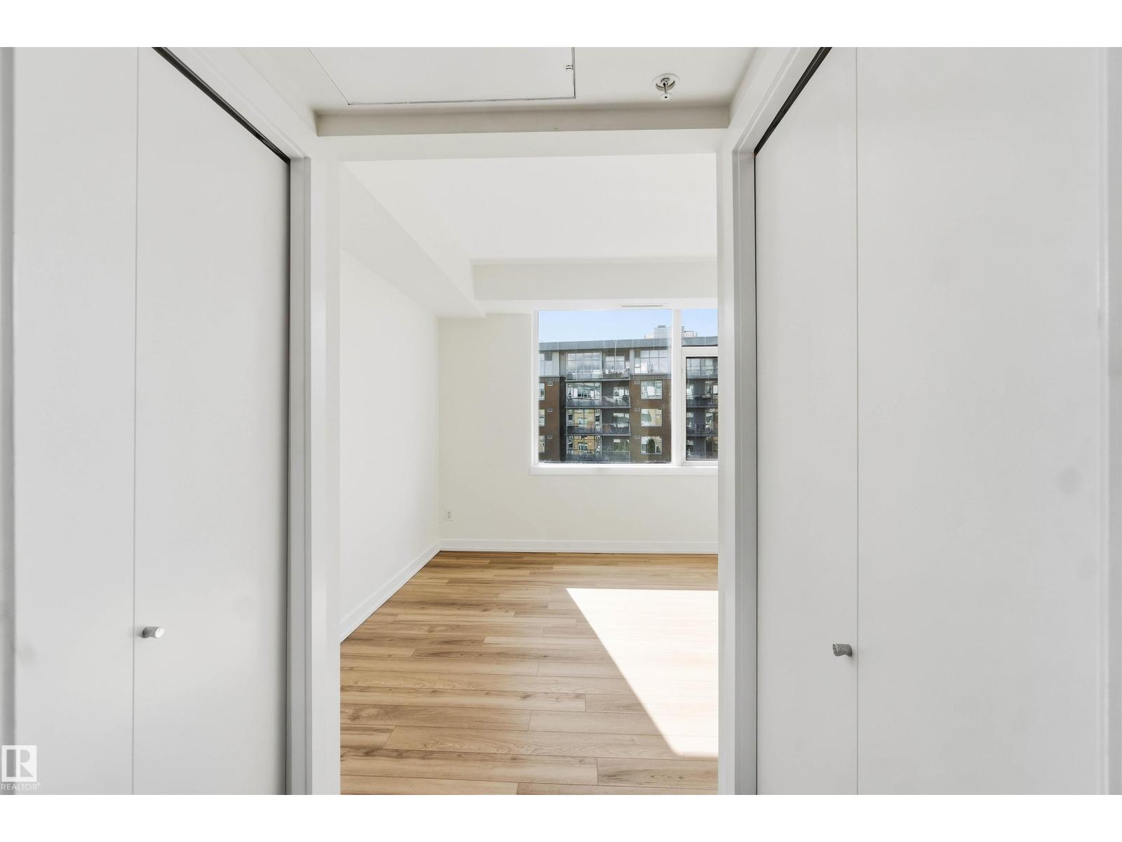 #504 2510 109 ST NW - 35