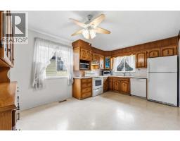 Storage - 7944 Huntington Road Ne, Calgary, AB T2K5A3 Photo 11