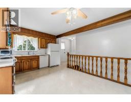3pc Bathroom - 7944 Huntington Road Ne, Calgary, AB T2K5A3 Photo 13