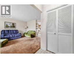 2pc Bathroom - 7944 Huntington Road Ne, Calgary, AB T2K5A3 Photo 6