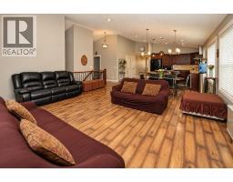 Bedroom - 203 Hillcrest Boulevard, Strathmore, AB T1P0A3 Photo 13