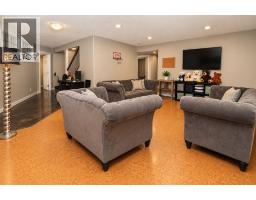 203 Hillcrest Boulevard, Strathmore, AB T1P0A3 Photo 30