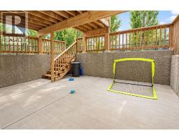 203 Hillcrest Boulevard, Strathmore, AB T1P0A3 Photo 36