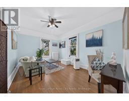 15 Cork Street E, Guelph, ON N1H2W7 Photo 19