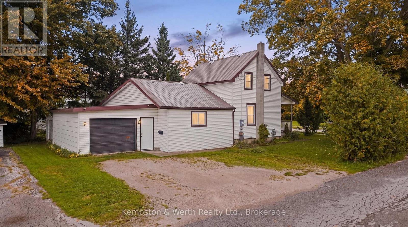 485 WALLACE AVENUE S - 2
