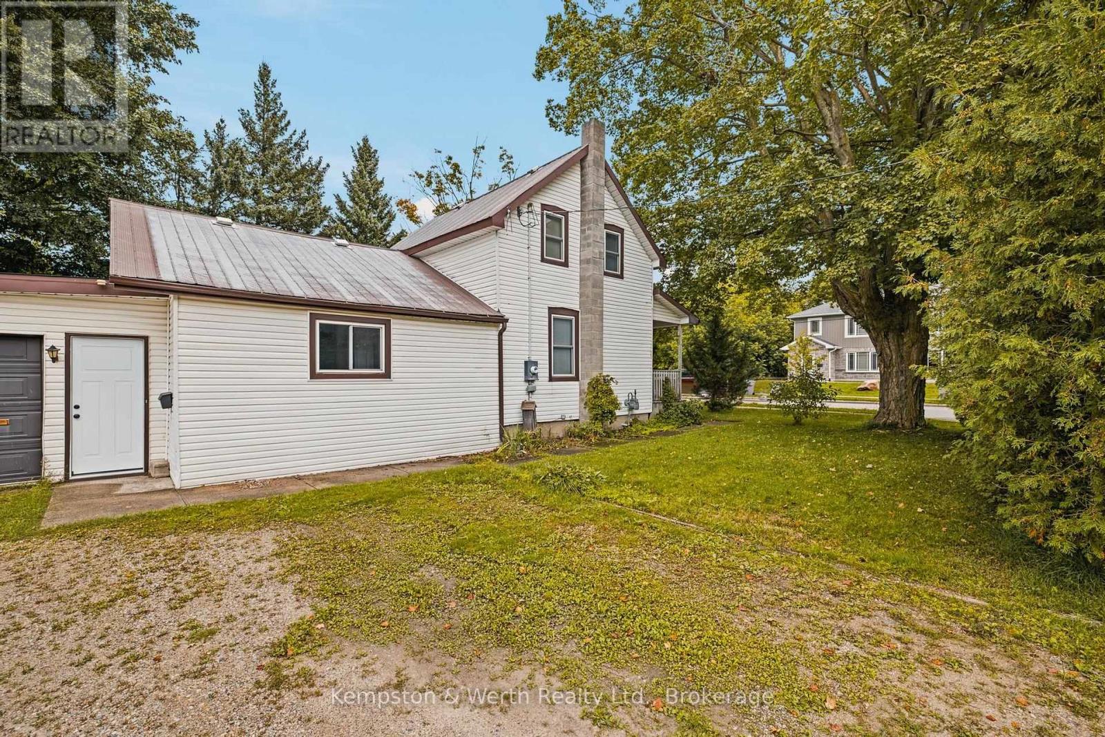 485 WALLACE AVENUE S - 28