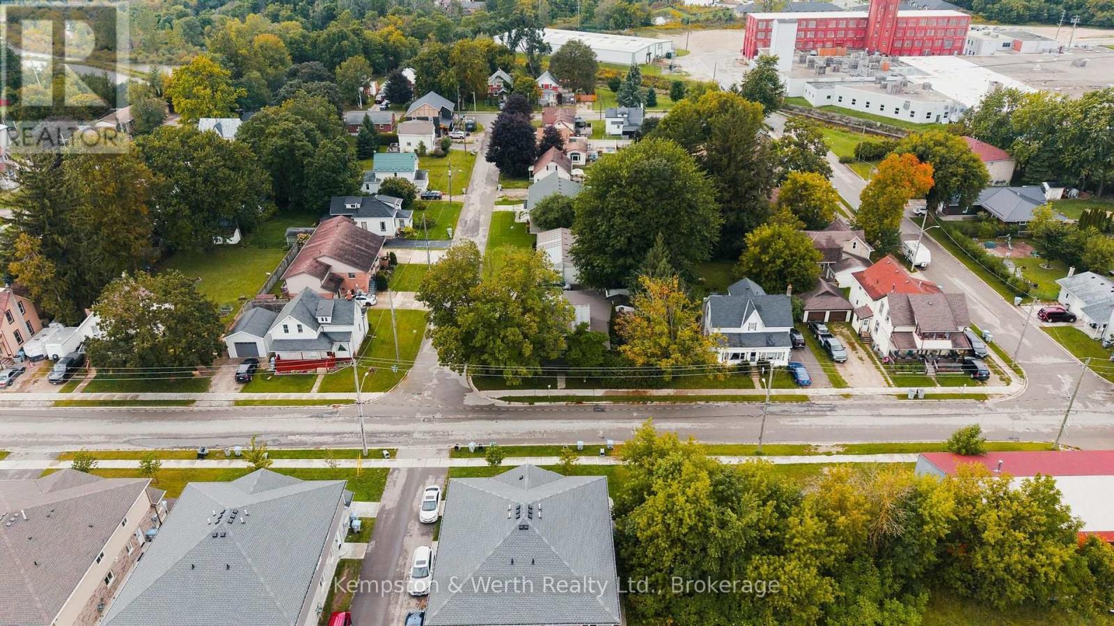 485 WALLACE AVENUE S - Image 31