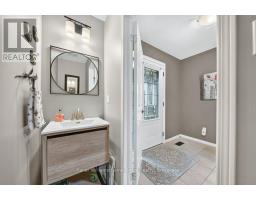 19 Peglar Crescent, Centre Wellington, ON N1M3T2 Photo 28