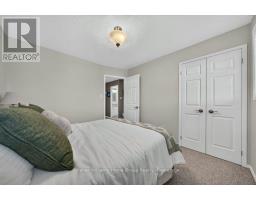19 Peglar Crescent, Centre Wellington, ON N1M3T2 Photo 35