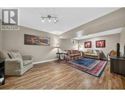 19 Peglar Crescent, Centre Wellington, ON N1M3T2 Photo 41
