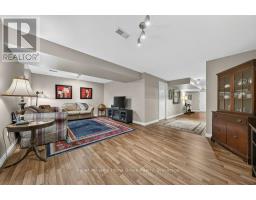 19 Peglar Crescent, Centre Wellington, ON N1M3T2 Photo 42