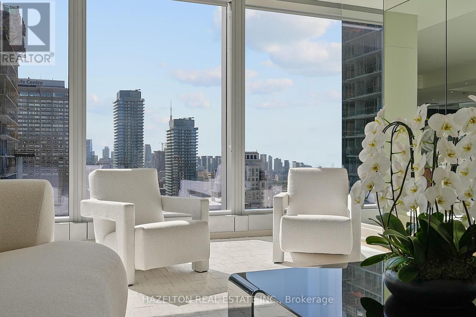 Photo of 50 Yorkville Avenue