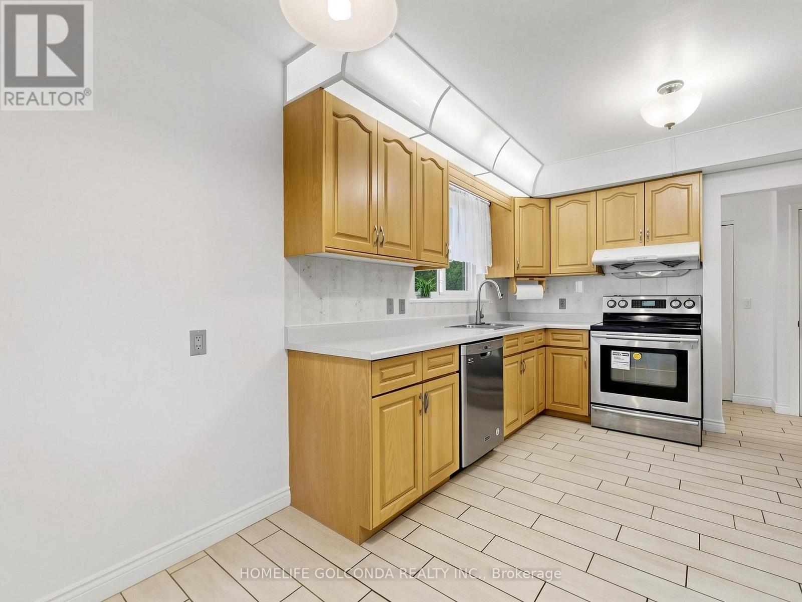 21 GROVE PARK CRESCENT, Toronto (Don Valley Village) — photo 10