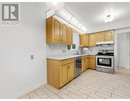 21 Grove Park Crescent, Toronto, ON M2J2C7 Photo 10