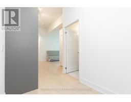 706 - 8 Manor Road W, Toronto, ON M4S2A5 Photo 12