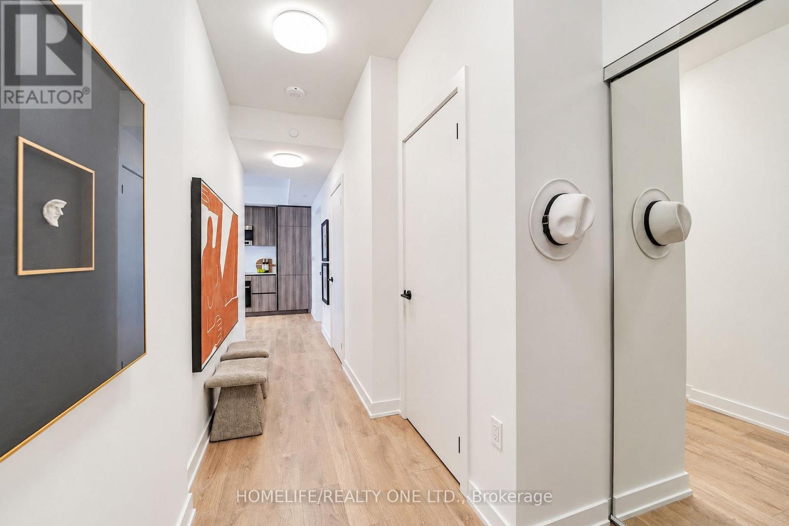 Photo of 1111 - 117 BROADWAY AVENUE
