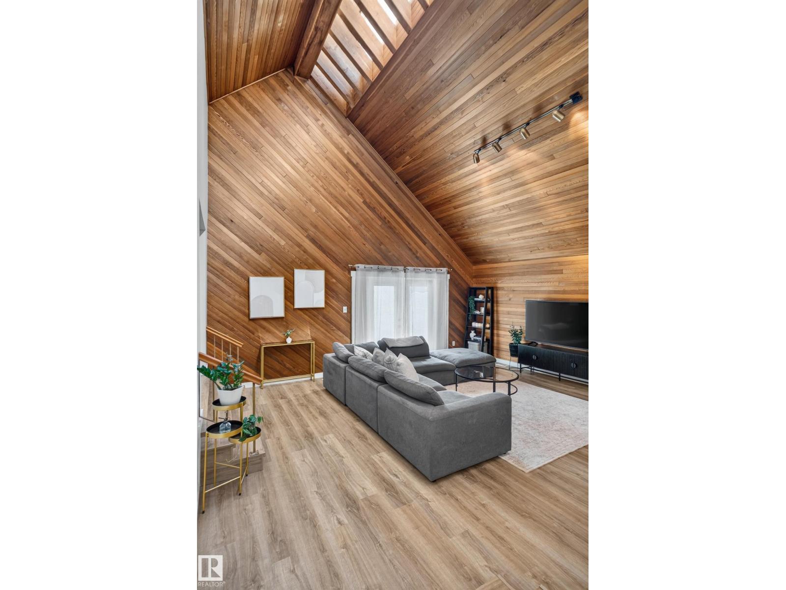 311 LESSARD DR NW - 10