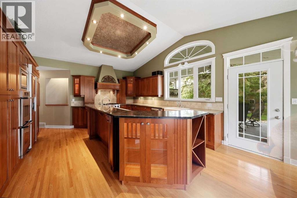 18 College Park Drive - Image 16