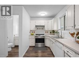 8, 111 Huntington Park Green Nw, Calgary, AB T2K5H4 Photo 11