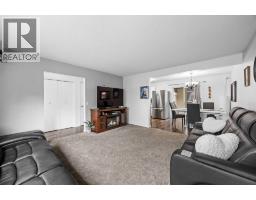 4pc Bathroom - 8, 111 Huntington Park Green Nw, Calgary, AB T2K5H4 Photo 6