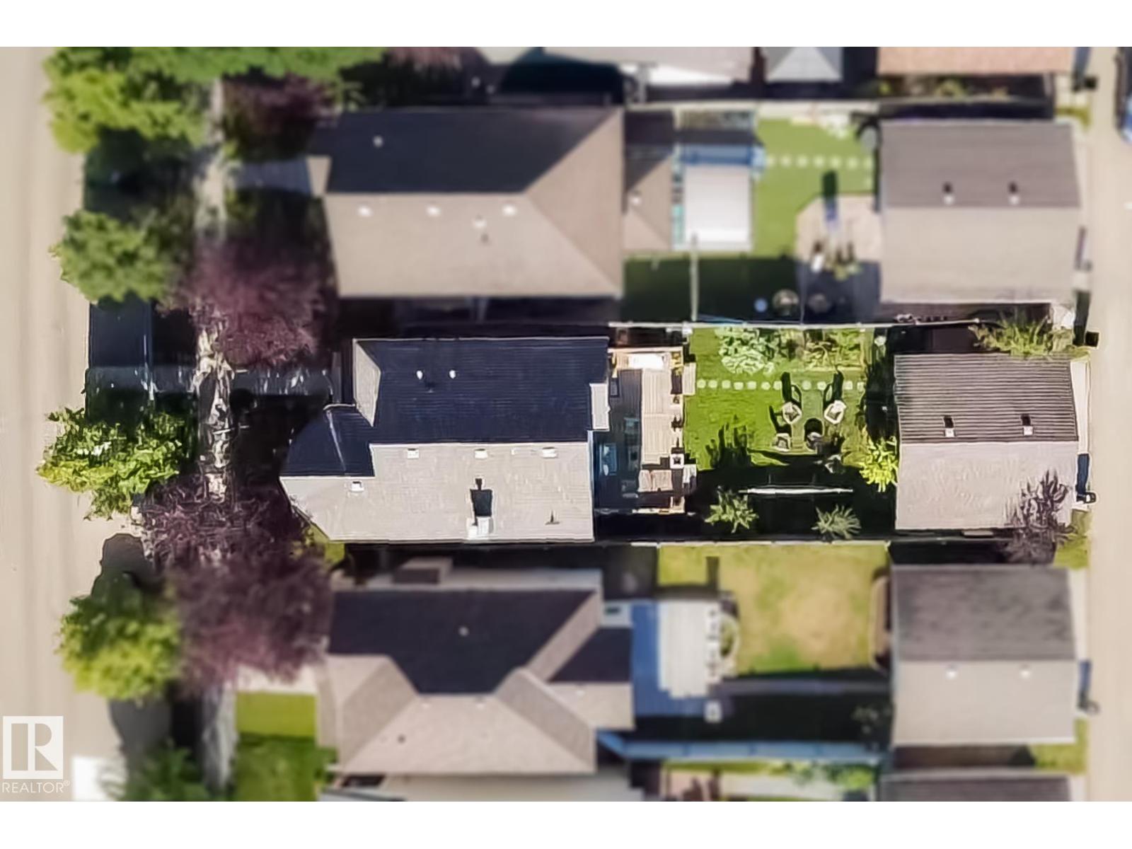 12060 19 AV SW - 53
