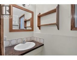 4685 Westridge Drive, Kelowna, BC V1W3A8 Photo 43