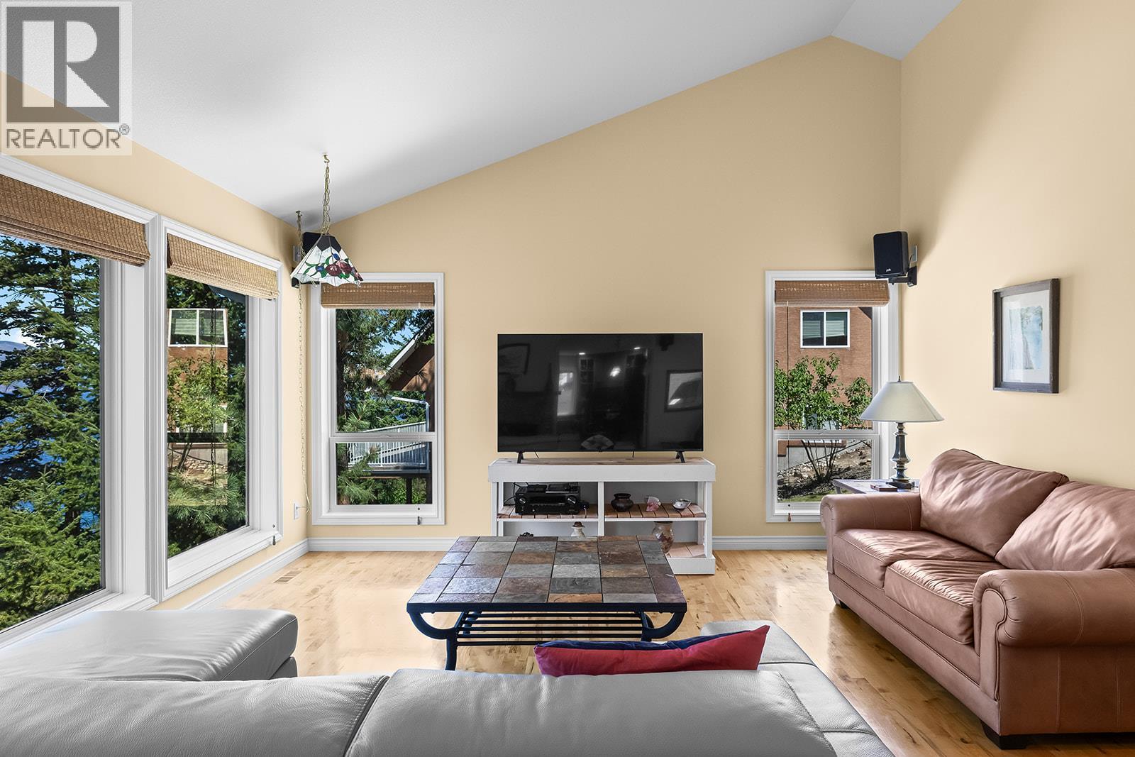 2620 Arthur Road - 10