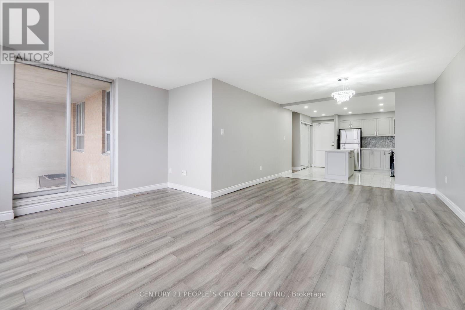 #910 40 PANORAMA COURT - 24
