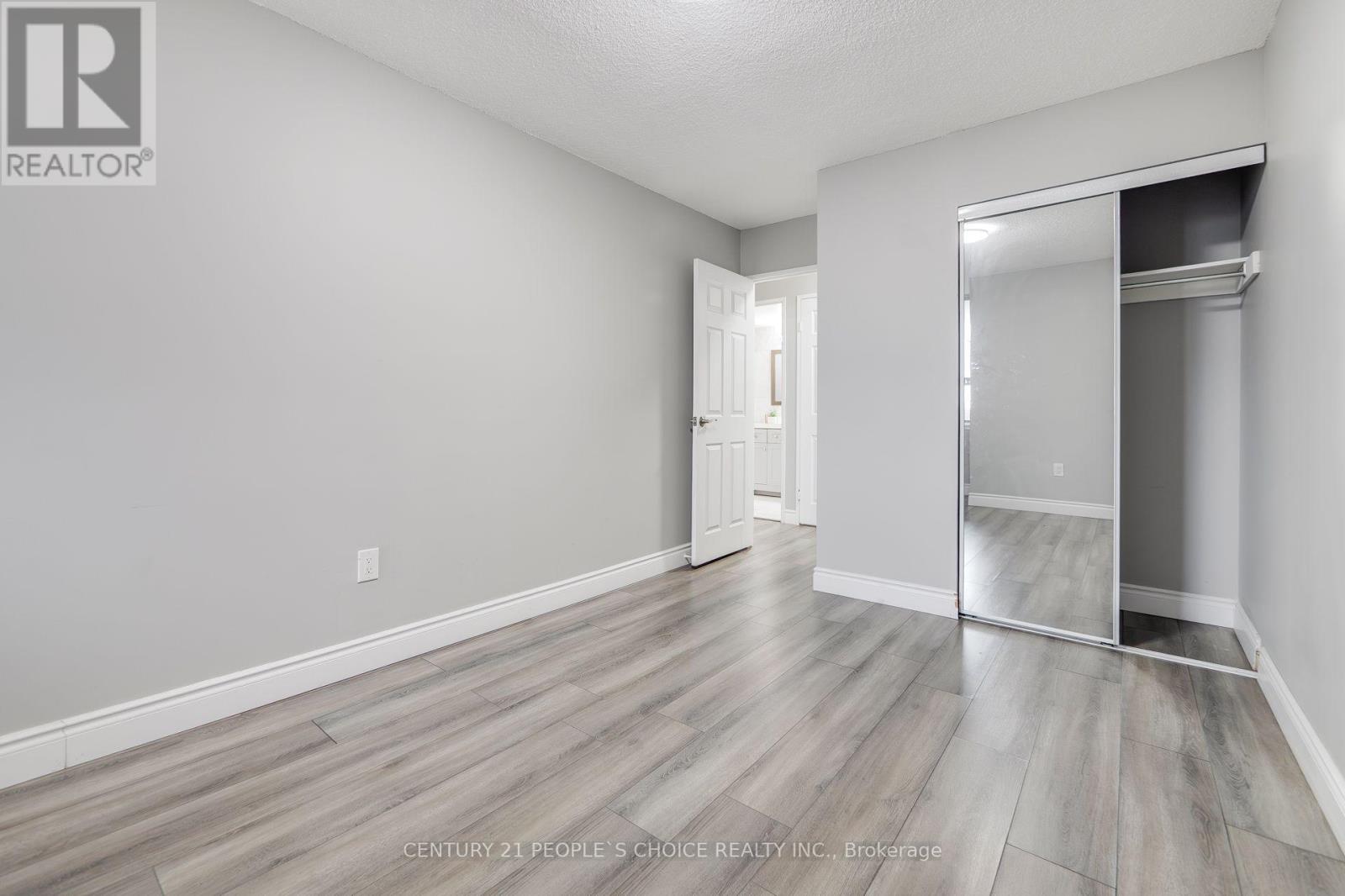#910 40 PANORAMA COURT - 29