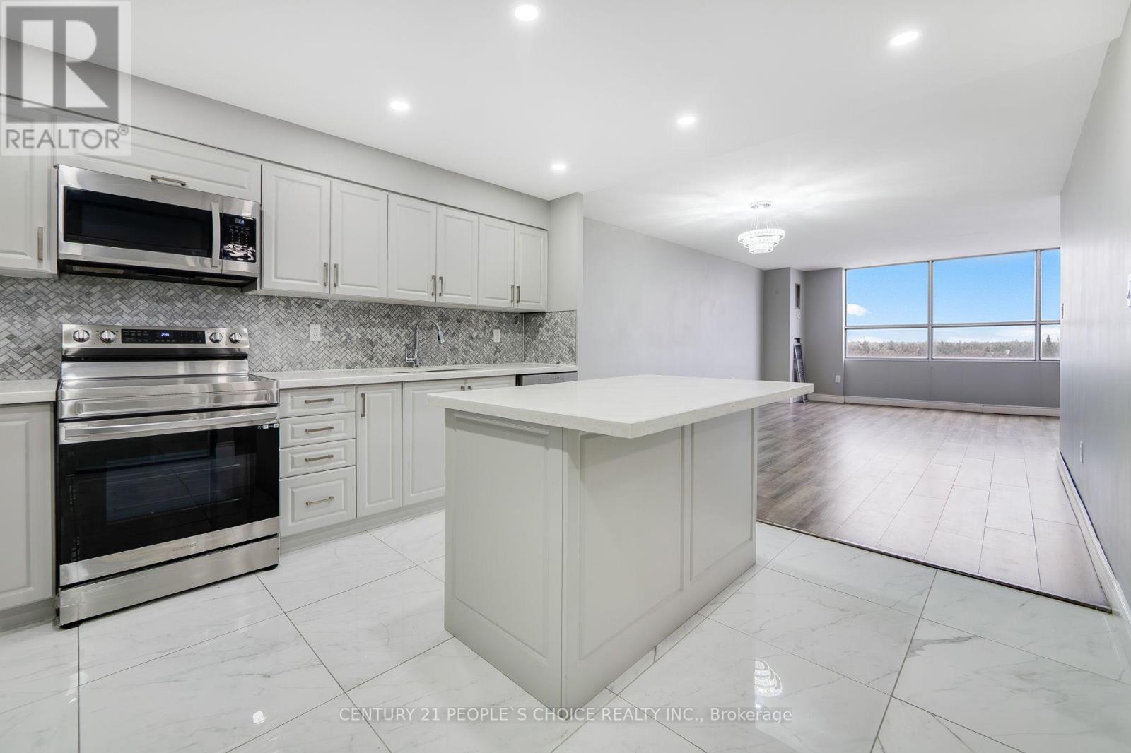 #910 40 PANORAMA COURT - 9