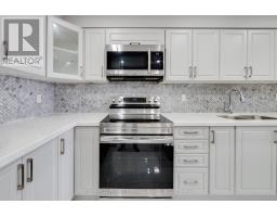 910 - 40 Panorama Court, Toronto, ON M9V4M1 Photo 14